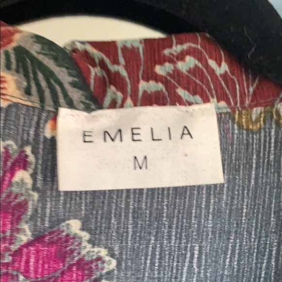 Woman’s Wrap Top - Emelia (Nordstrom) - Picture 3 of 5